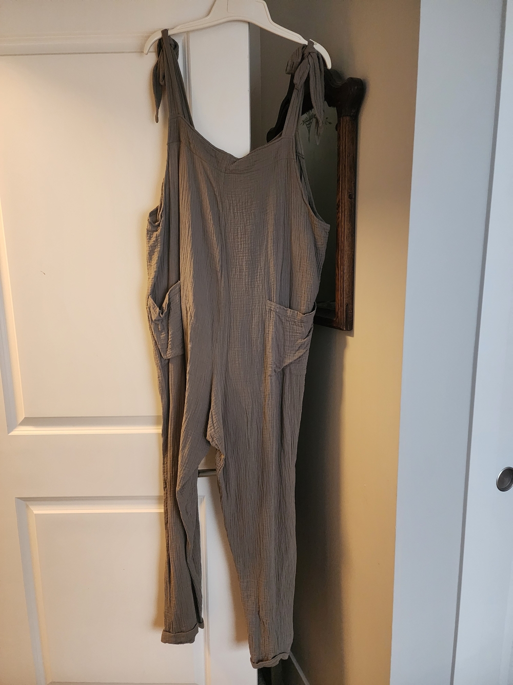 Relaxed Beige Cotton-Blend Jumpsuit for Women - Picture 2 of 4